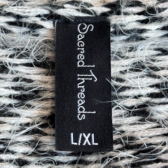 Sacred Threads Cardigan Sweater Boho Open Fuzzy L/XL Geometric Print Black White - Picture 2 of 11